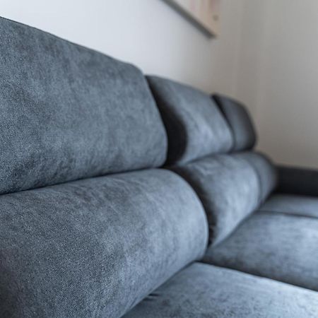 Spacious 2Bd Apt Next To Metro Атина Екстериор снимка